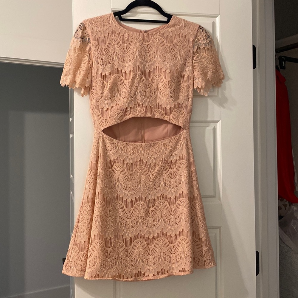 Stylestalker peach lace dress with cutout